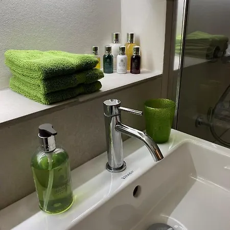 Grooms By Castle Near York בית נופש Sheriff Hutton