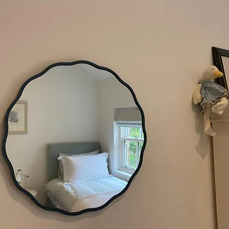 בית נופש Grooms By Castle Near York